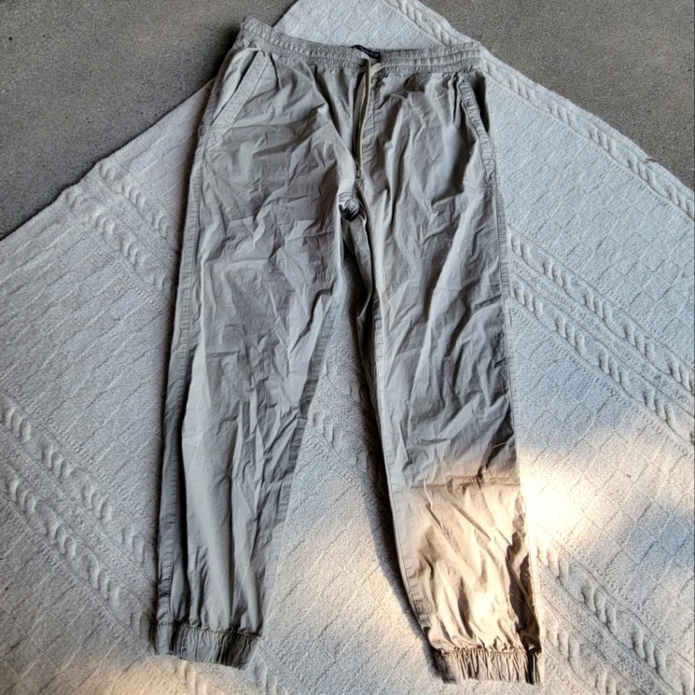 Zara Men's Cotton Stretch Jogger Style Pants size L Cream Tan